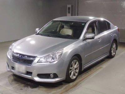 Subaru LEGACY B4  с аукциона в Японии