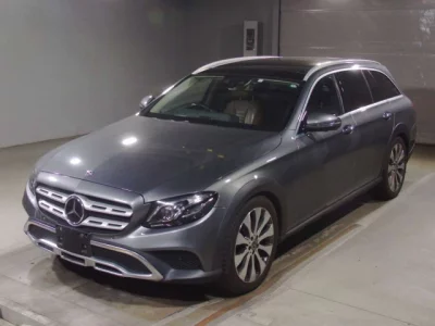 Mercedes-Benz E CLASS WAGON