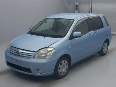 Toyota RAUM