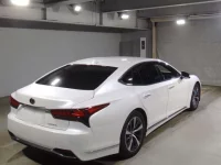 Lexus LS лот № 10004 оценка 4  с аукциона в Японии 1