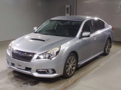 Subaru LEGACY B4  с аукциона в Японии