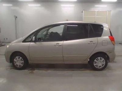 Toyota COROLLA SPACIO  с аукциона в Японии