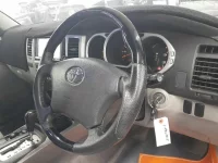Toyota HILUX SURF лот № 30177 оценка 3  с аукциона в Японии 6