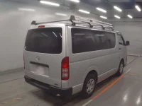 Toyota HIACE VAN лот № 30279 оценка 3.5  с аукциона в Японии 1