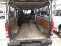 Toyota HIACE VAN лот № 30279 оценка 3.5  с аукциона в Японии 8