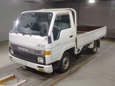 Toyota HIACE TRUCK