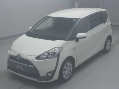 Toyota SIENTA  с аукциона в Японии
