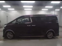 Toyota VELLFIRE лот № 30032 оценка 4  с аукциона в Японии 3