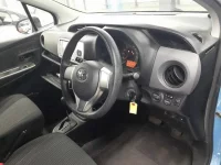 Toyota VITZ лот № 30052 оценка 3  с аукциона в Японии 6