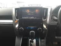 Toyota VELLFIRE лот № 30086 оценка 4  с аукциона в Японии 8