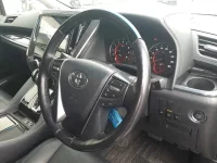 Toyota VELLFIRE лот № 30088 оценка 4  с аукциона в Японии 6