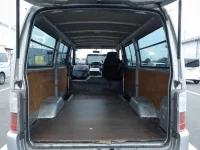 Nissan CARAVAN VAN лот № 10147 оценка R  с аукциона в Японии 8