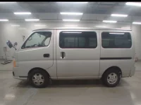 Nissan CARAVAN VAN лот № 10147 оценка R  с аукциона в Японии 3