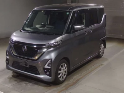 Nissan ROOX  с аукциона в Японии