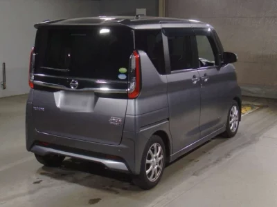 Nissan ROOX  с аукциона в Японии