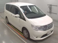 Nissan SERENA лот № 30085 оценка 4  с аукциона в Японии 4