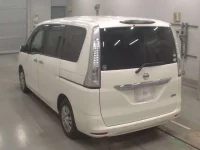 Nissan SERENA лот № 30085 оценка 4  с аукциона в Японии 5