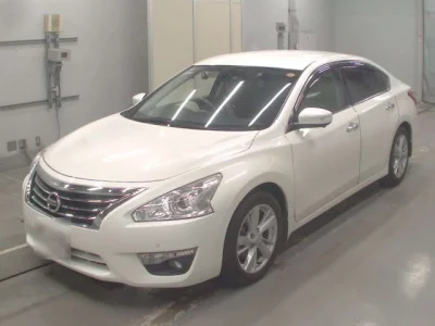 Nissan TEANA