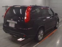 Nissan X-TRAIL лот № 30078 оценка R  с аукциона в Японии 1