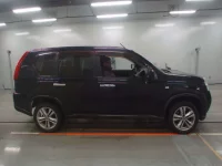 Nissan X-TRAIL лот № 30078 оценка R  с аукциона в Японии 2