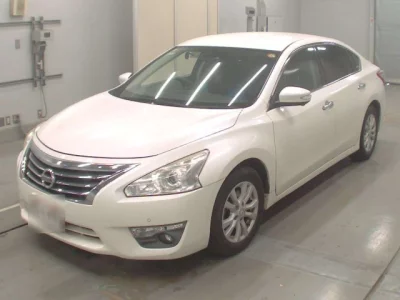Nissan TEANA