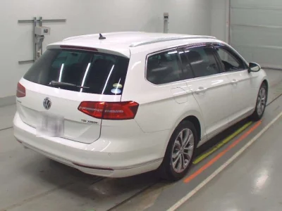 Volkswagen PASSAT VARIANT