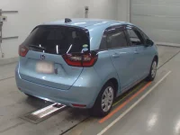 Honda FIT лот № 30237 оценка 3.5  с аукциона в Японии 1