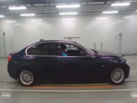 BMW 3-Series лот № 38154 оценка 3.5  с аукциона в Японии 2