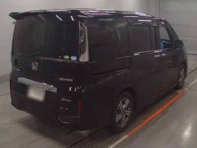 Honda STEP WAGON  с аукциона в Японии