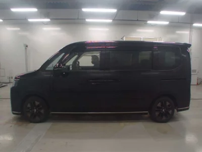 Honda STEP WAGON  с аукциона в Японии