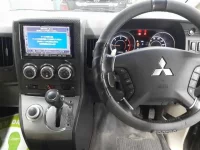 Mitsubishi DELICA D5 лот № 30567 оценка 3.5  с аукциона в Японии 8