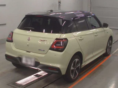 Suzuki SWIFT  с аукциона в Японии