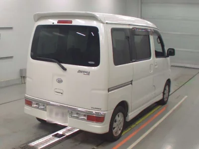 Daihatsu Atrai Wagon  с аукциона в Японии