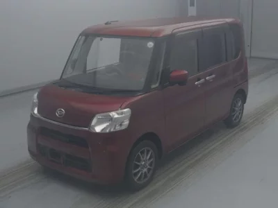 Daihatsu TANTO  с аукциона в Японии
