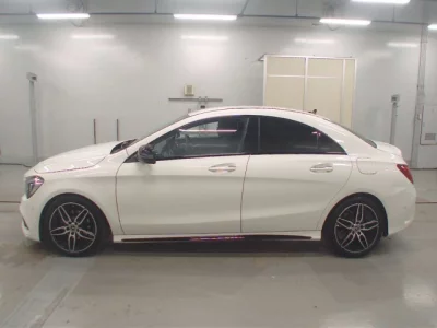 Mercedes-Benz CLA CLASS