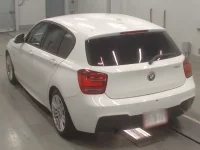 BMW 1-Series лот № 38023 оценка 4  с аукциона в Японии 5