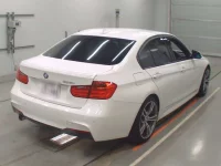 BMW 3-Series лот № 38024 оценка 4  с аукциона в Японии 1