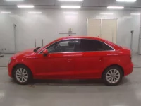 Audi A3 лот № 38052 оценка 4  с аукциона в Японии 3