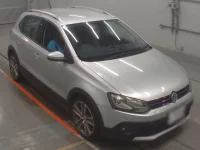 Volkswagen CROSS POLO лот № 38008 оценка 4  с аукциона в Японии 4