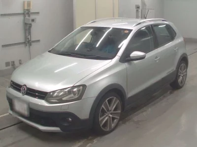 Volkswagen CROSS POLO