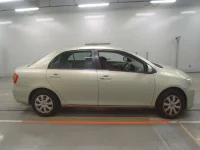 Toyota COROLLA AXIO лот № 30303 оценка R  с аукциона в Японии 2