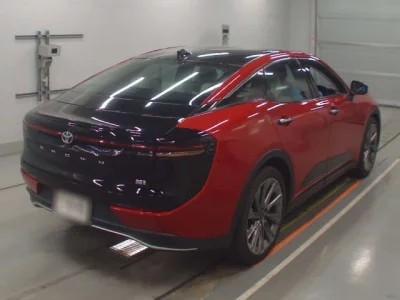 Toyota Crown Crossover