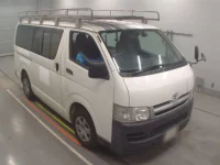 Toyota HIACE VAN лот № 30311 оценка R  с аукциона в Японии 4