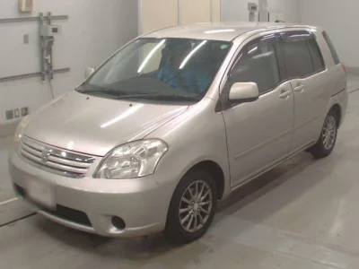 Toyota RAUM