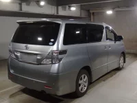 Toyota VELLFIRE лот № 624 оценка 3.5  с аукциона в Японии 1