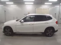 BMW X1 лот № 38152 оценка 3.5  с аукциона в Японии 3