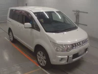 Mitsubishi DELICA D5 лот № 30308 оценка 4  с аукциона в Японии 4