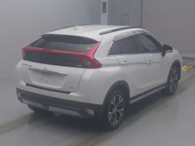 Mitsubishi ECLIPSE CROSS  с аукциона в Японии