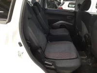 Mitsubishi OUTLANDER лот № 30264 оценка 4  с аукциона в Японии 9