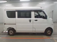 Mazda SCRUM лот № 503 оценка RA  с аукциона в Японии 2